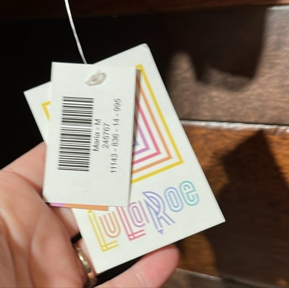 NWT LuLaRoe Tan and Cream Sheath Midi Dress with Flutter Sleeves Med - Picture 3 of 6